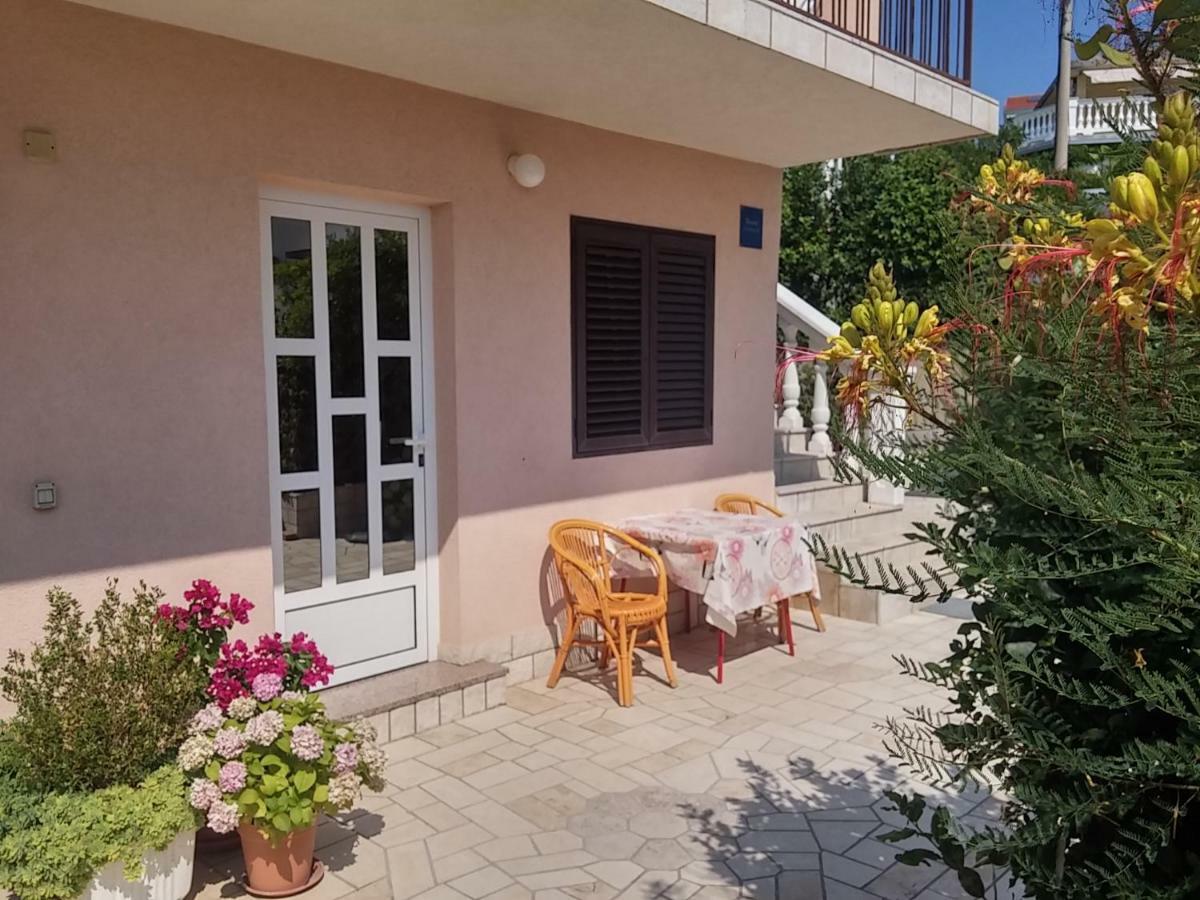 Apartments Katarina نوفي فينودولسكي المظهر الخارجي الصورة