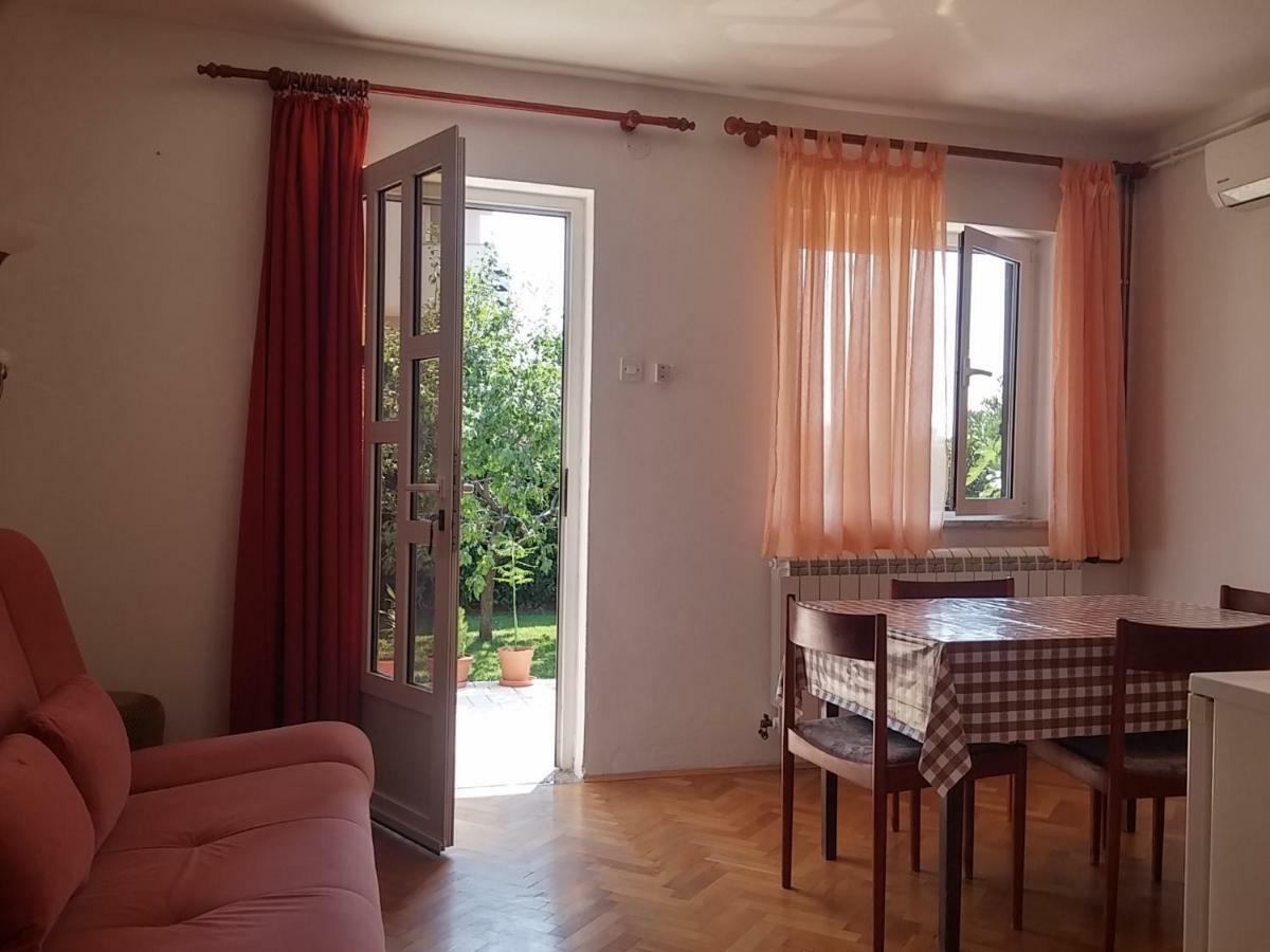 Apartments Katarina نوفي فينودولسكي المظهر الخارجي الصورة
