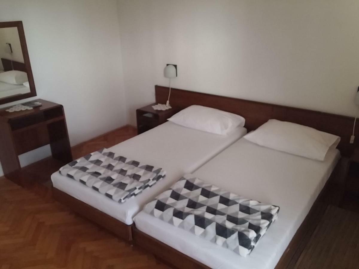 Apartments Katarina نوفي فينودولسكي المظهر الخارجي الصورة